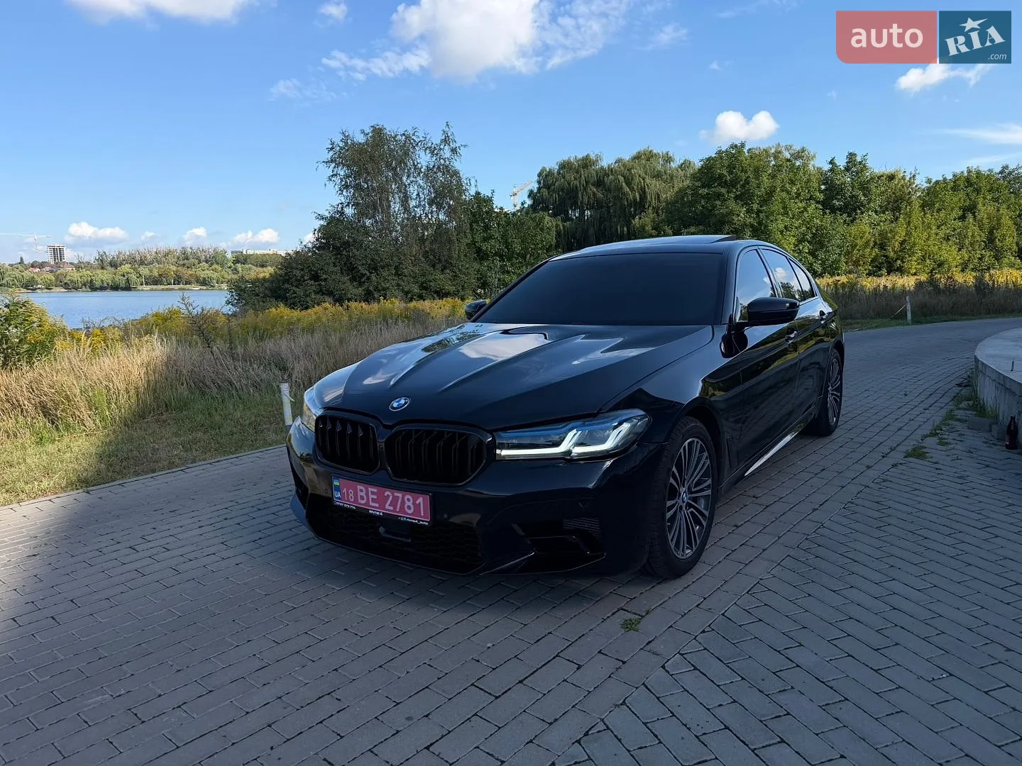 2017 BMW 5er - мініатюра 5