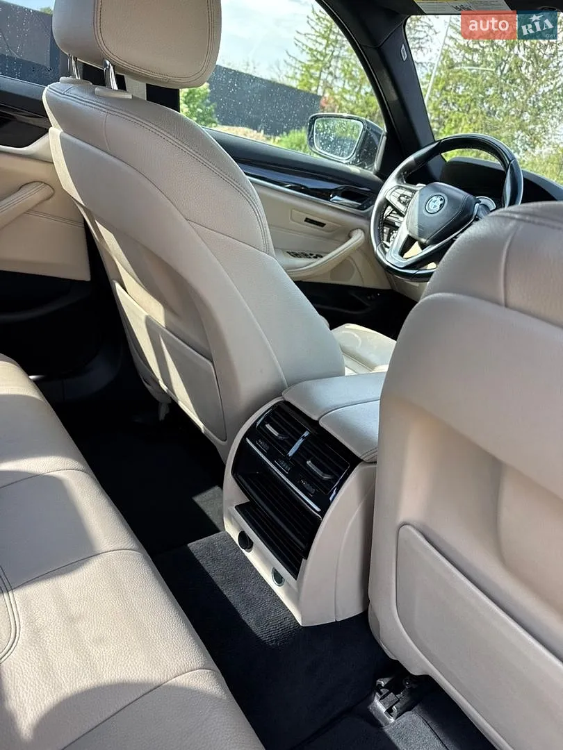 2017 BMW 5er - мініатюра 12