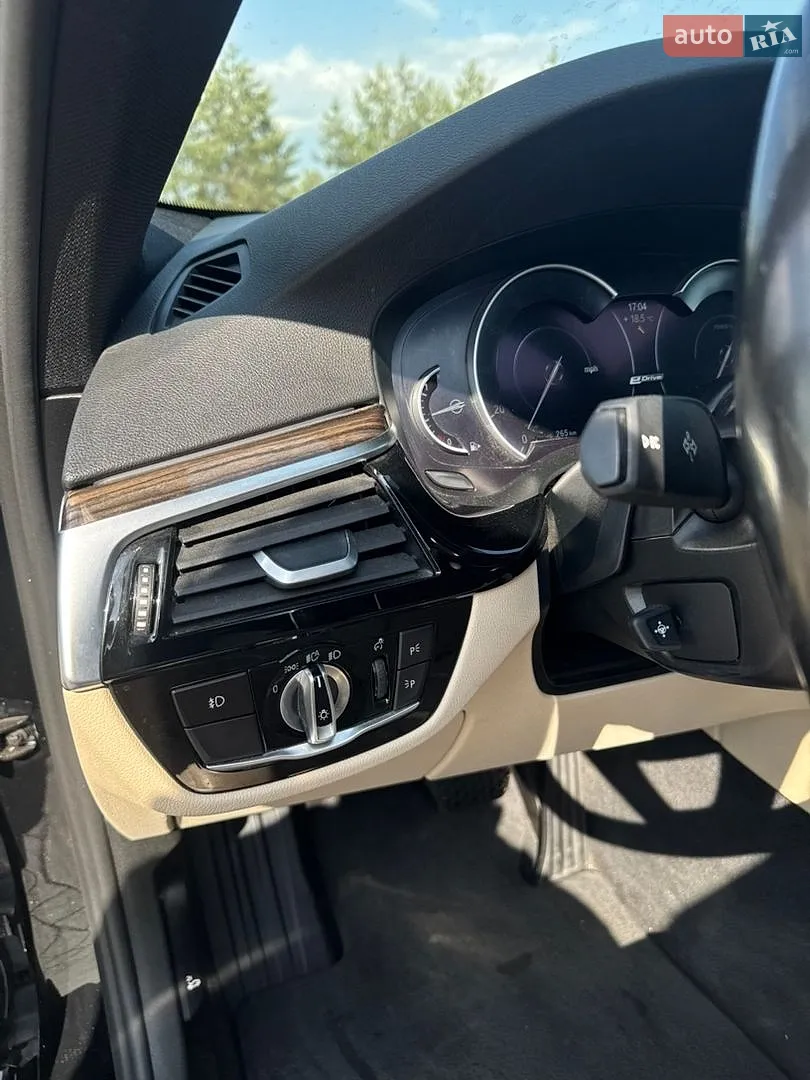 2017 BMW 5er - мініатюра 24