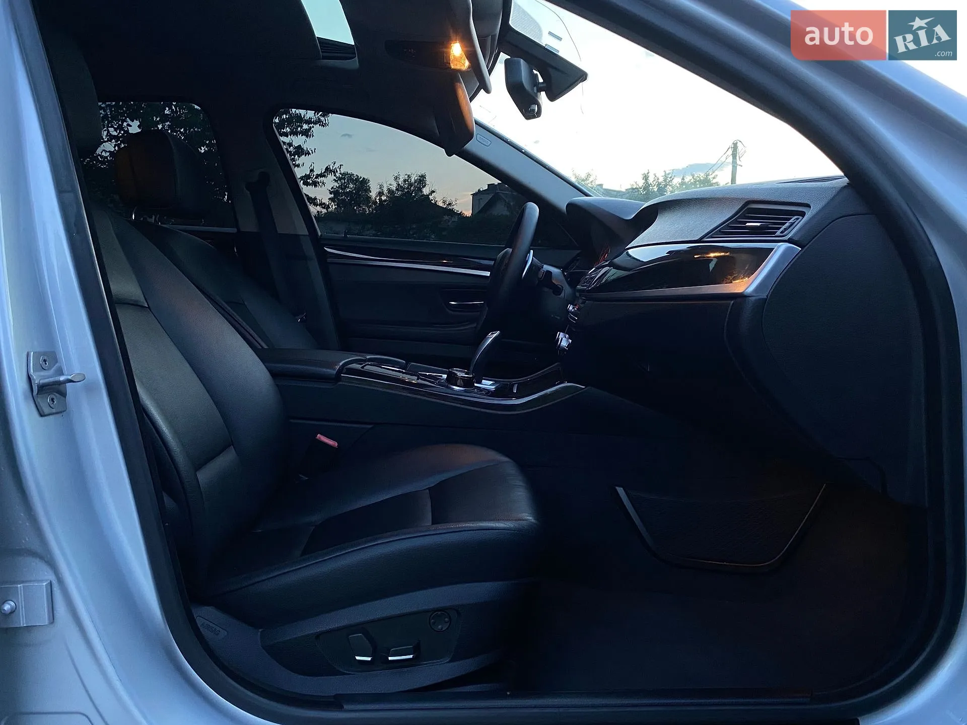 2013 BMW 5er - мініатюра 24