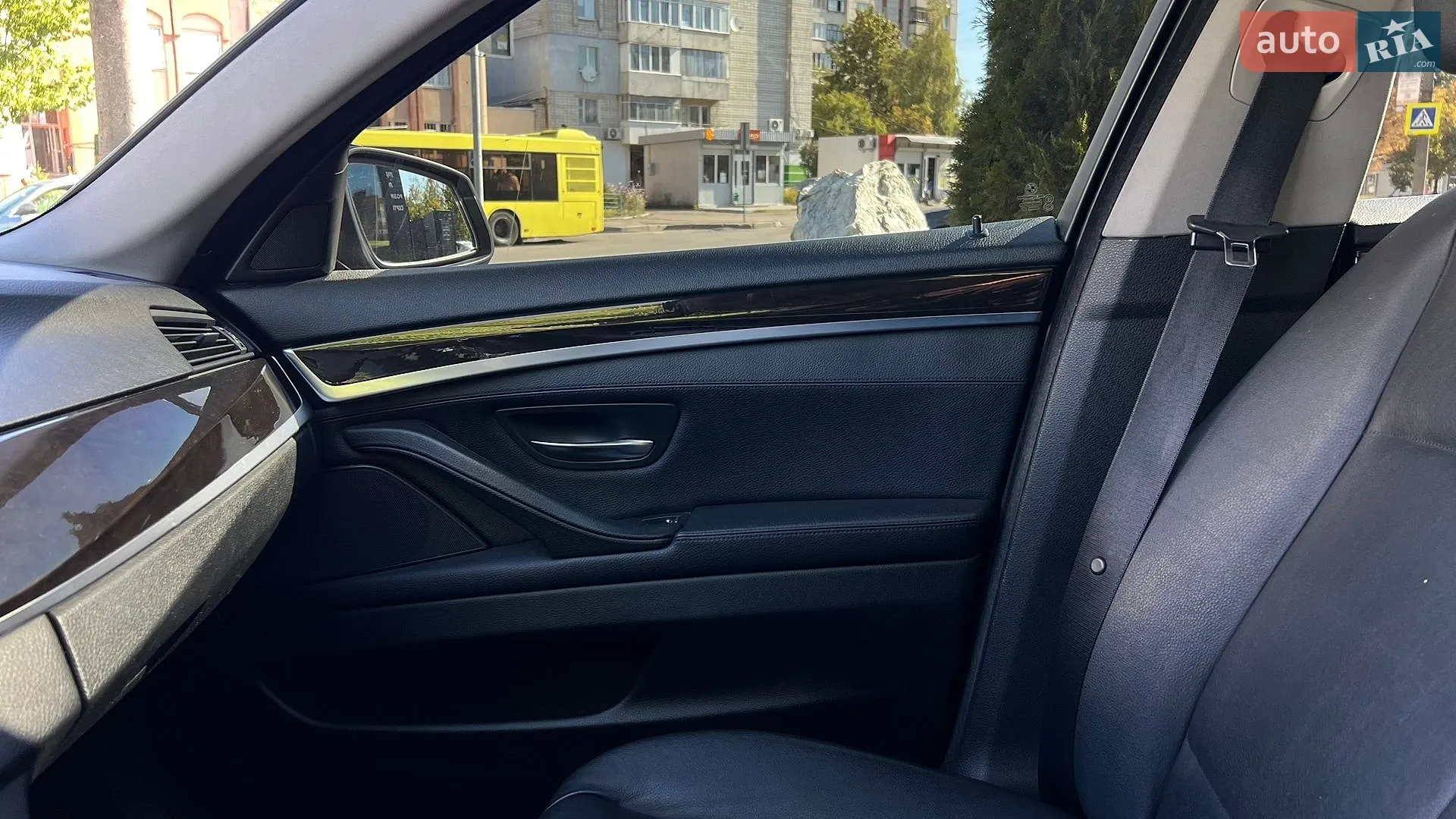 2012 BMW 5er - мініатюра 20