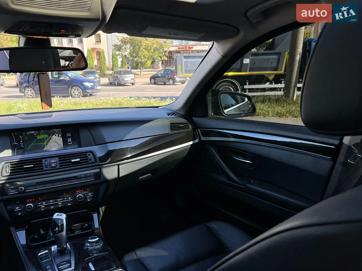 2012 BMW 5er - мініатюра 28