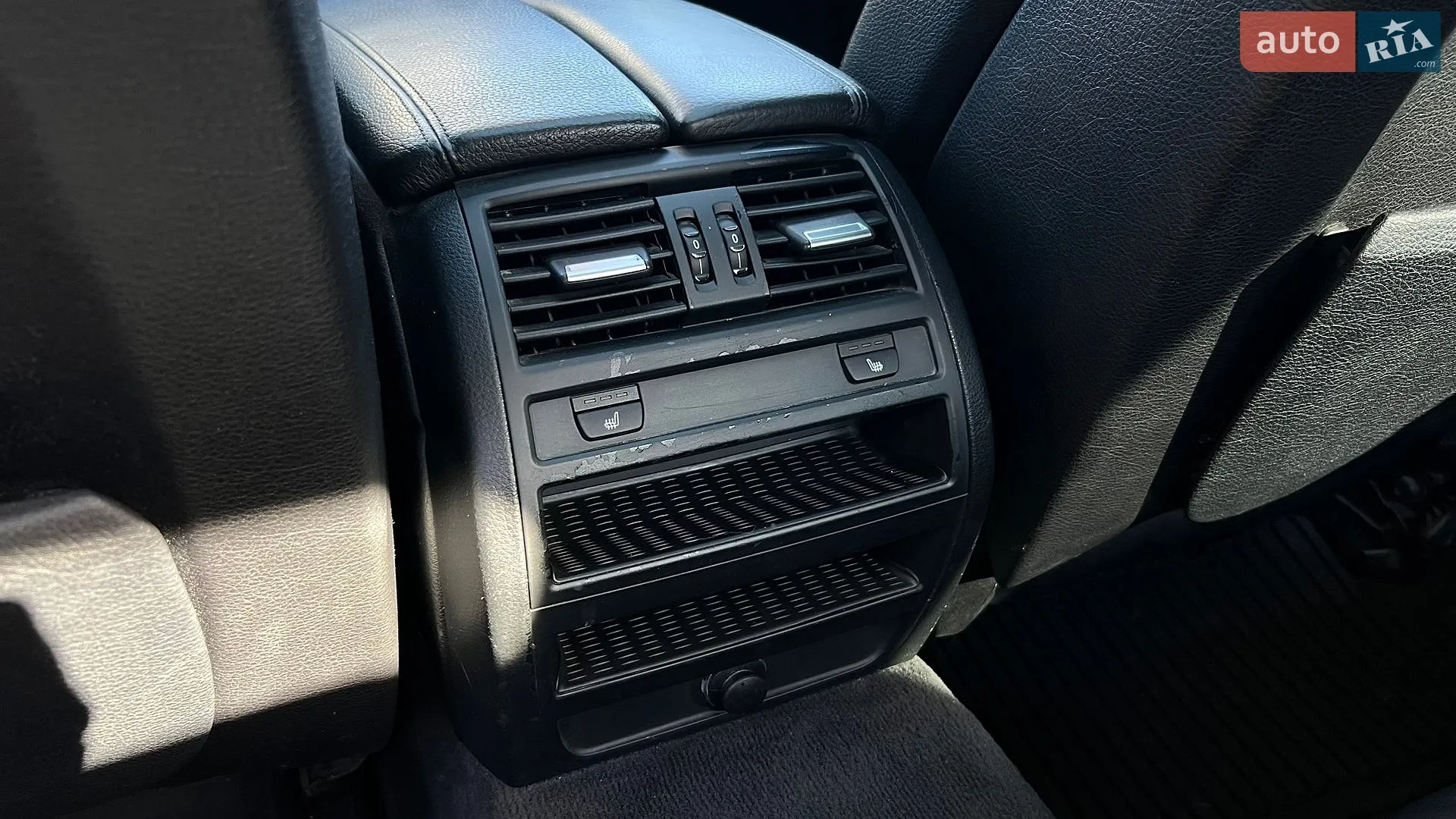 2012 BMW 5er - мініатюра 27