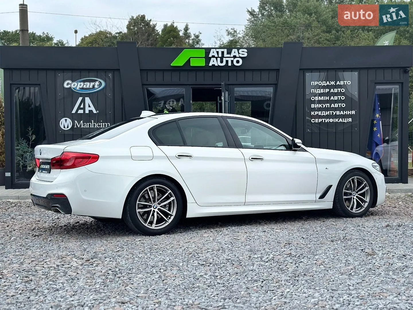 2017 BMW 5er - мініатюра 2