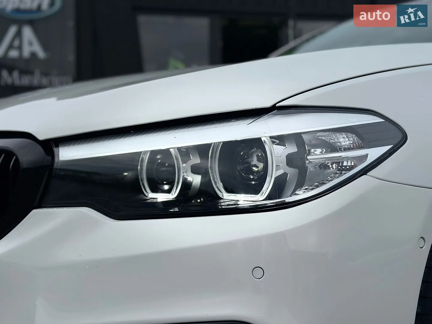 2017 BMW 5er - мініатюра 5