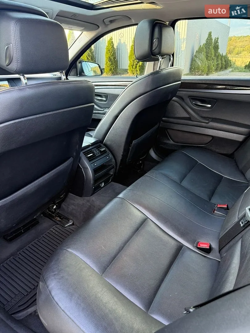2011 BMW 5er - мініатюра 9