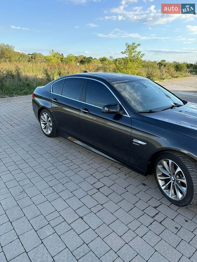 2011 BMW 5er - мініатюра 4