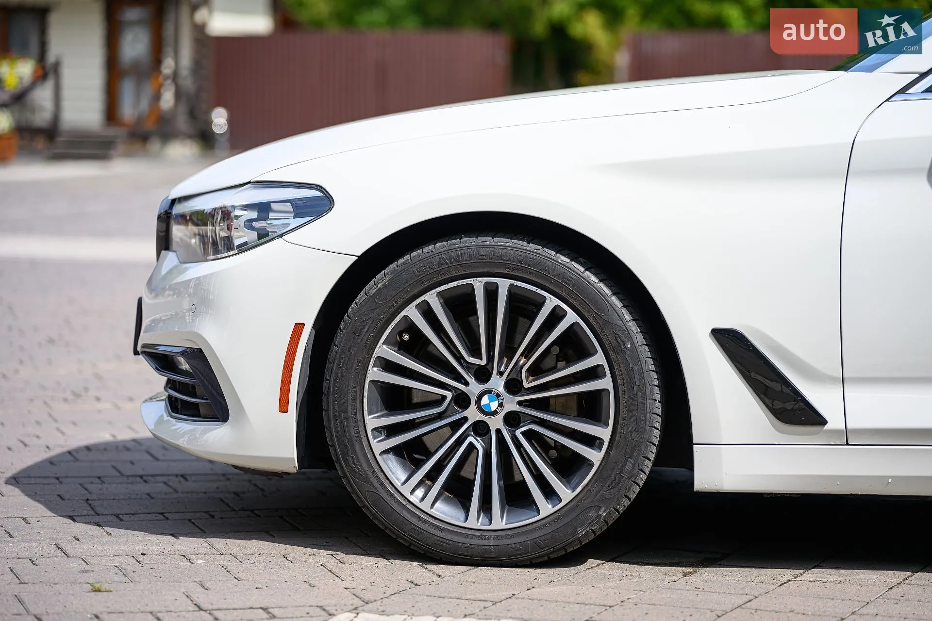 2017 BMW 5er - мініатюра 33