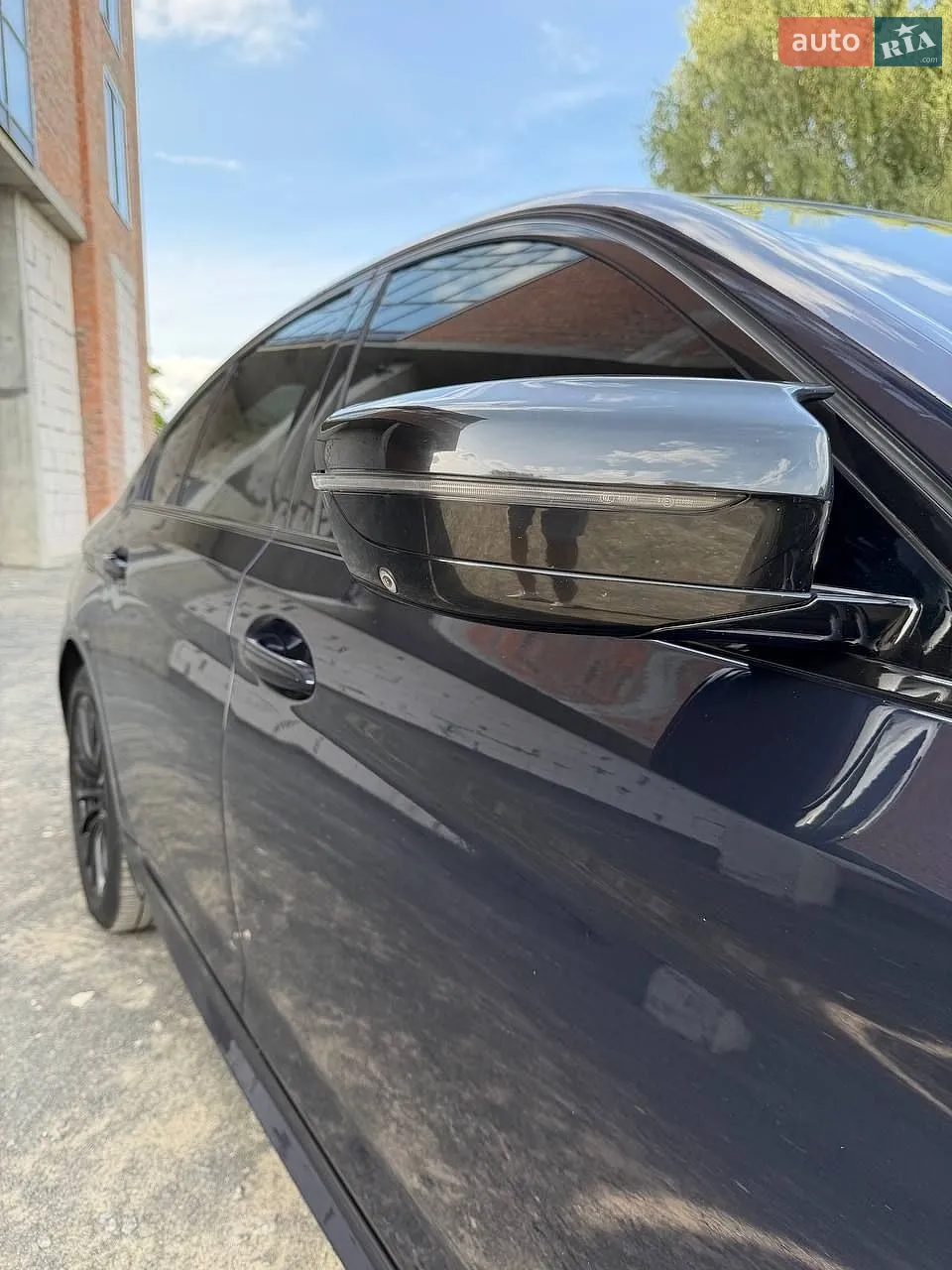 2017 BMW 5er - мініатюра 18
