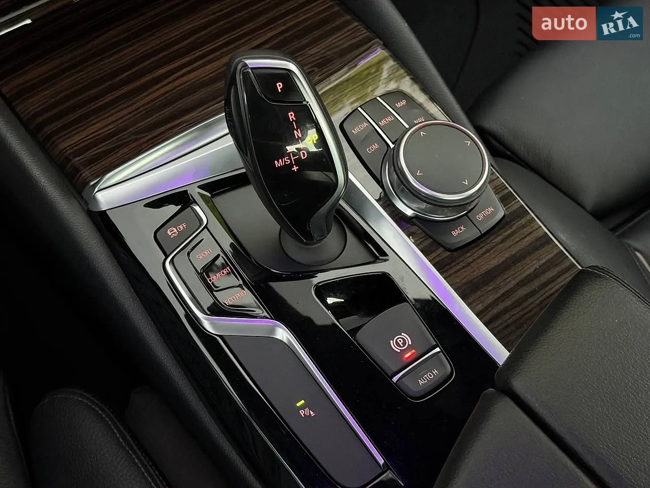 2017 BMW 5er - мініатюра 5