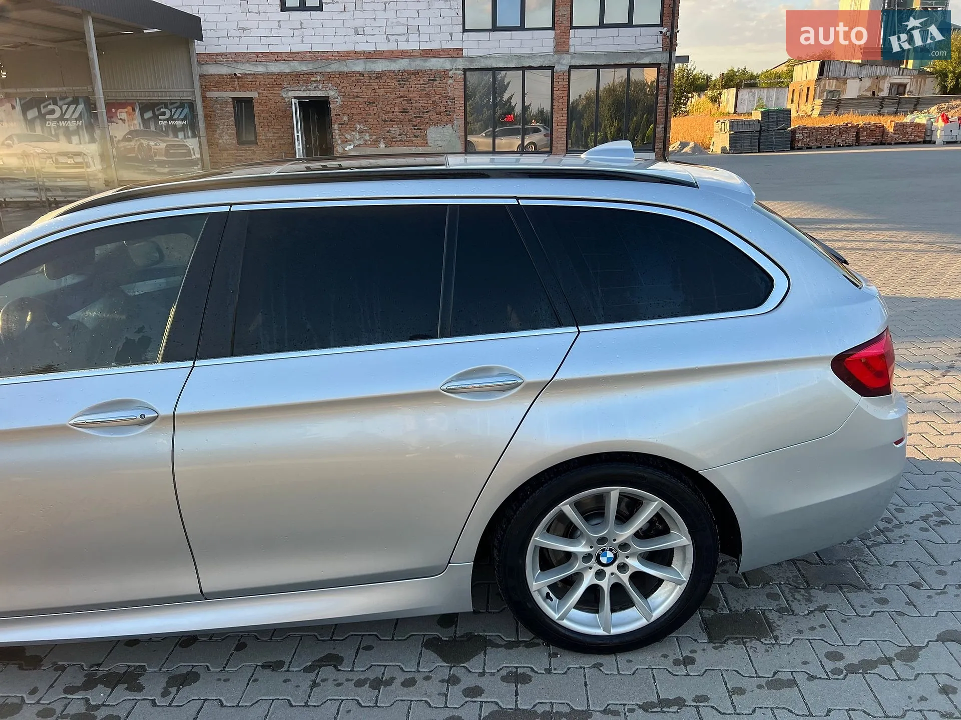2010 BMW 5er - мініатюра 3