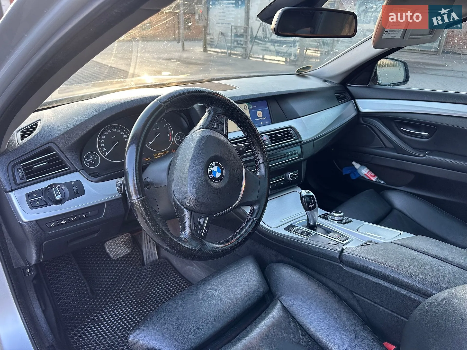 2010 BMW 5er - мініатюра 15