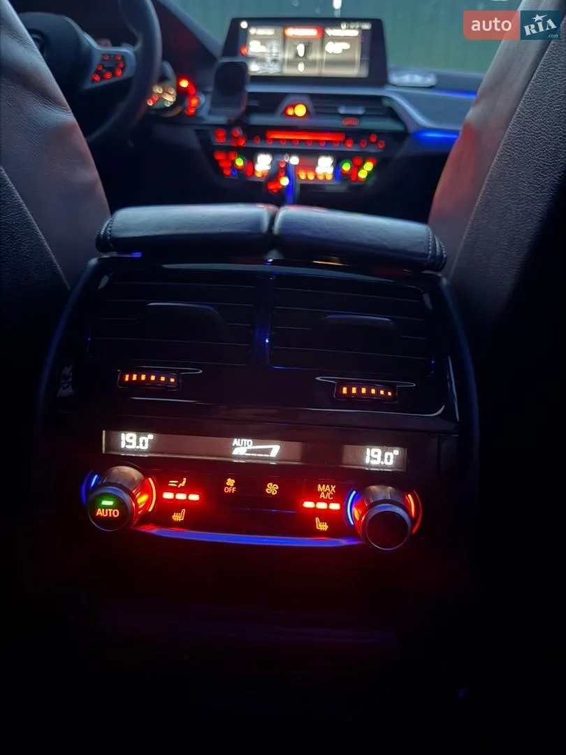 2017 BMW 5er - мініатюра 24