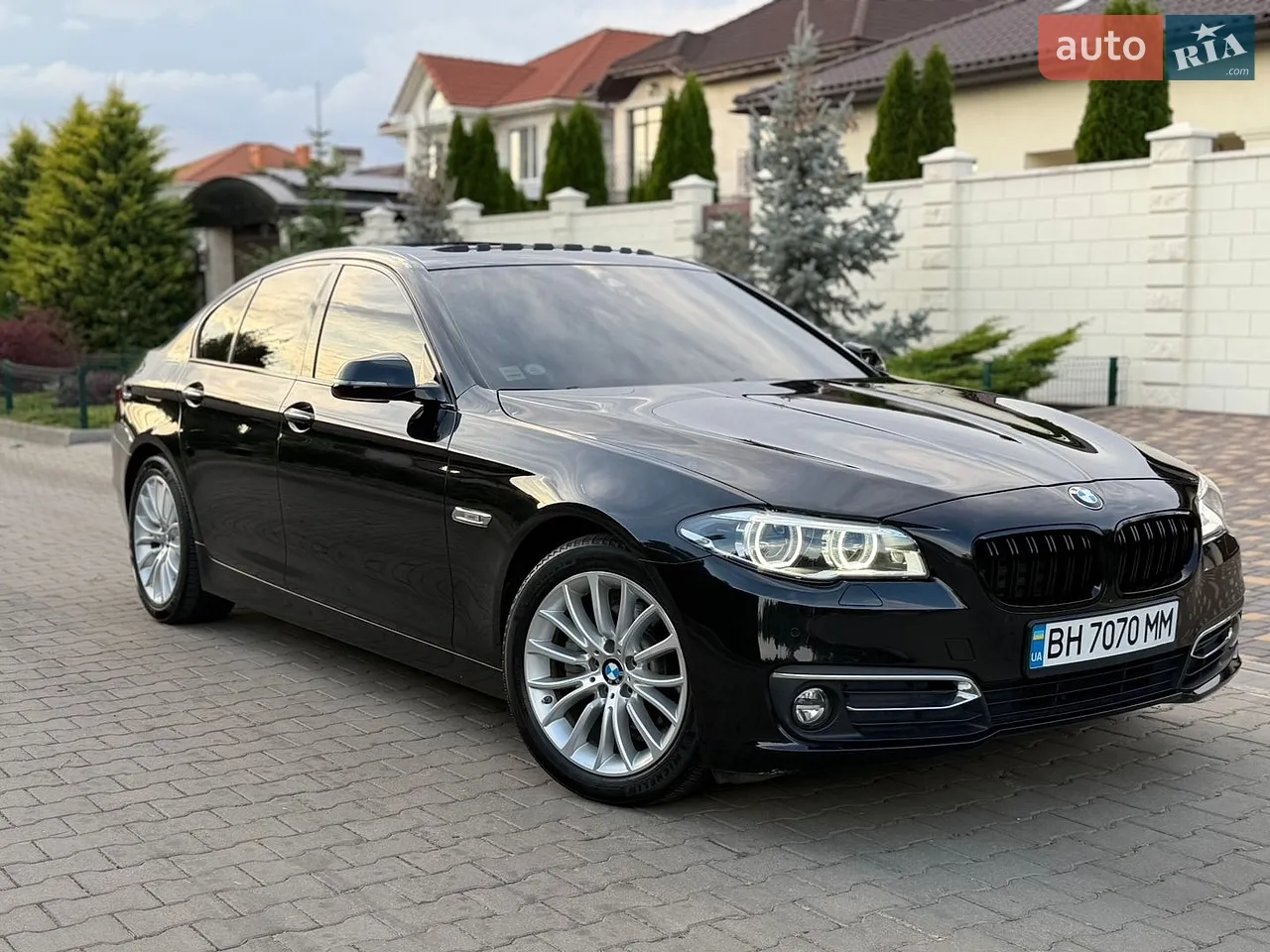 2015 BMW 5er - мініатюра 21