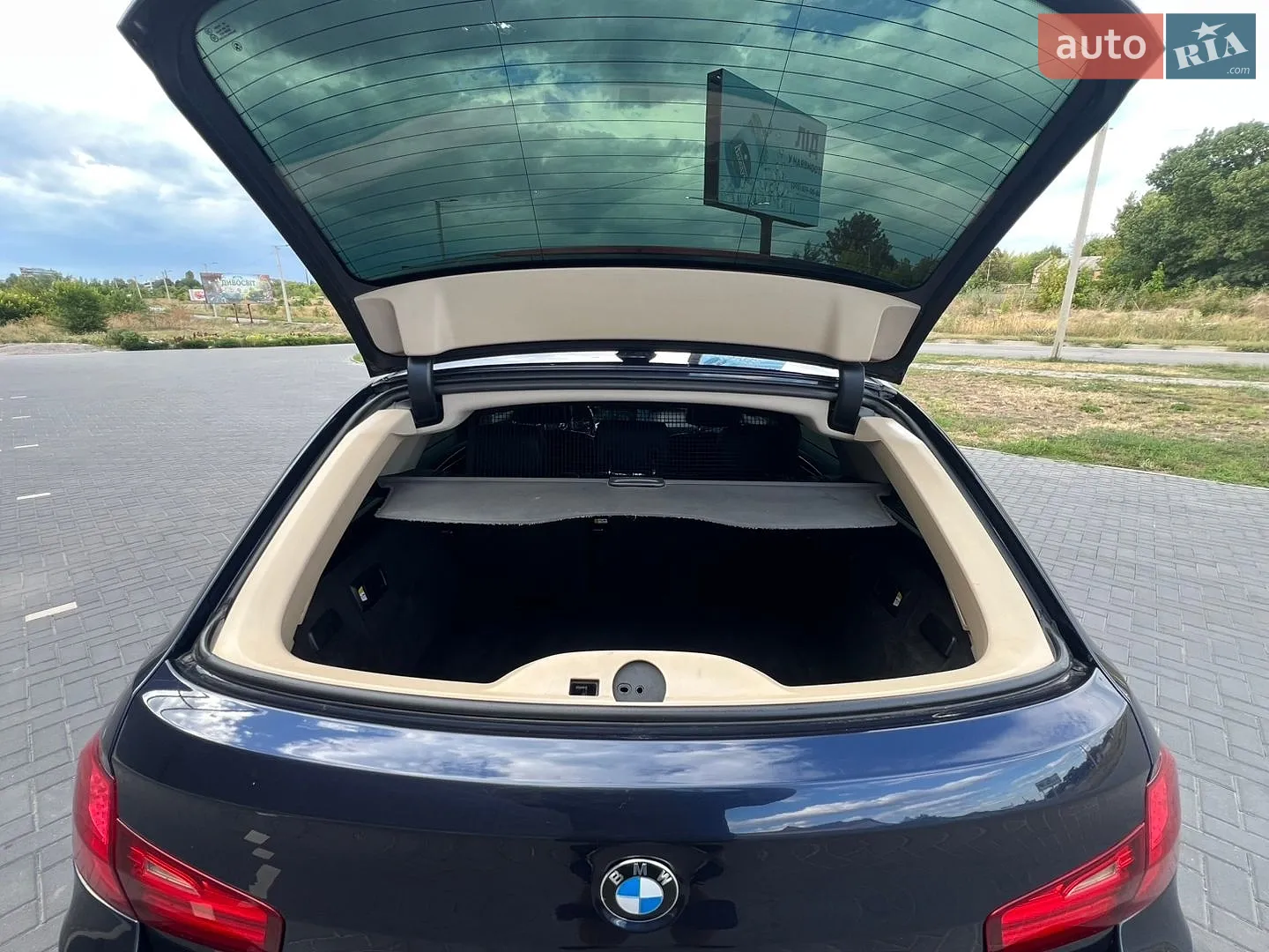 2011 BMW 5er - мініатюра 12