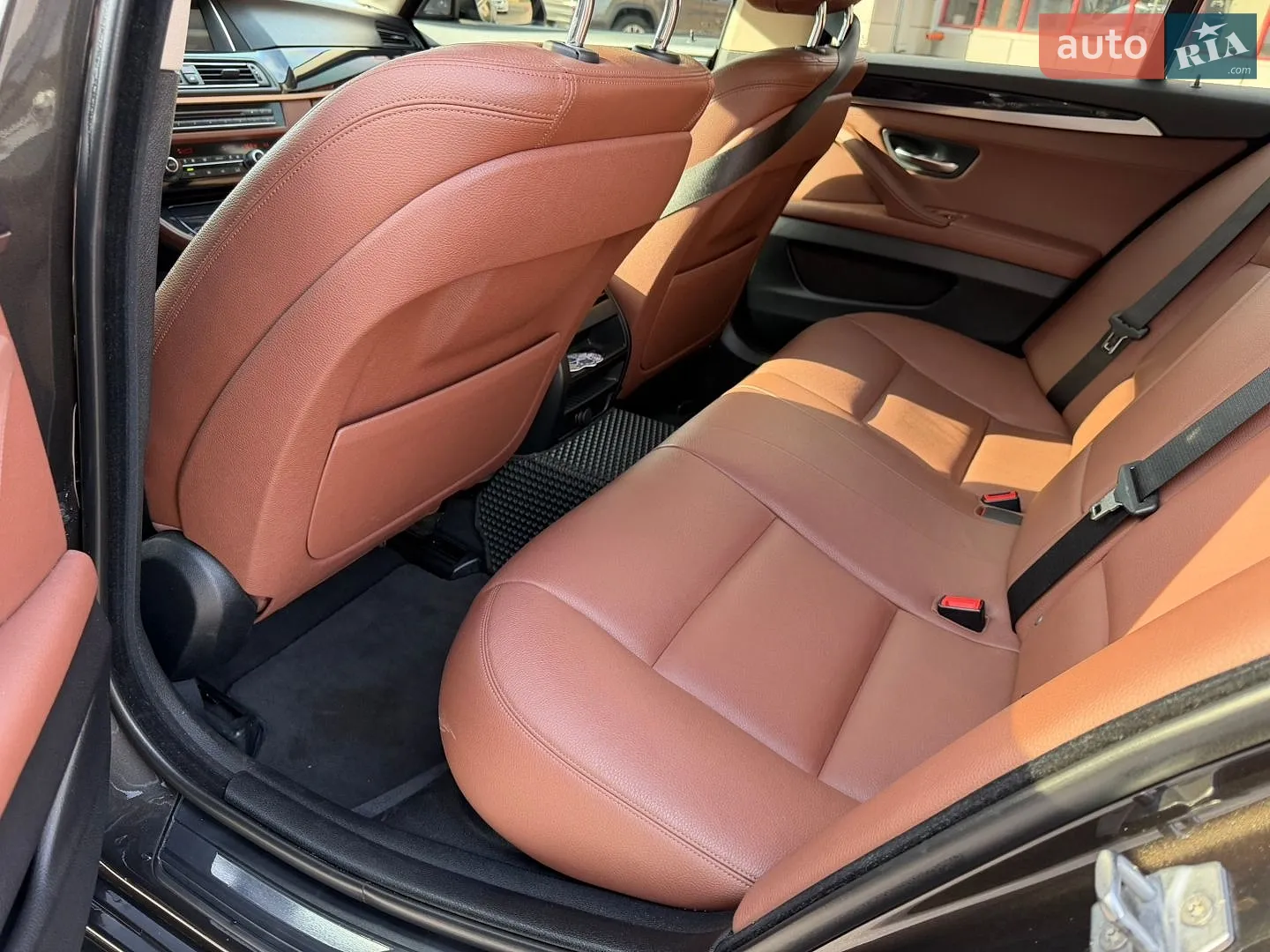 2016 BMW 5er - мініатюра 23