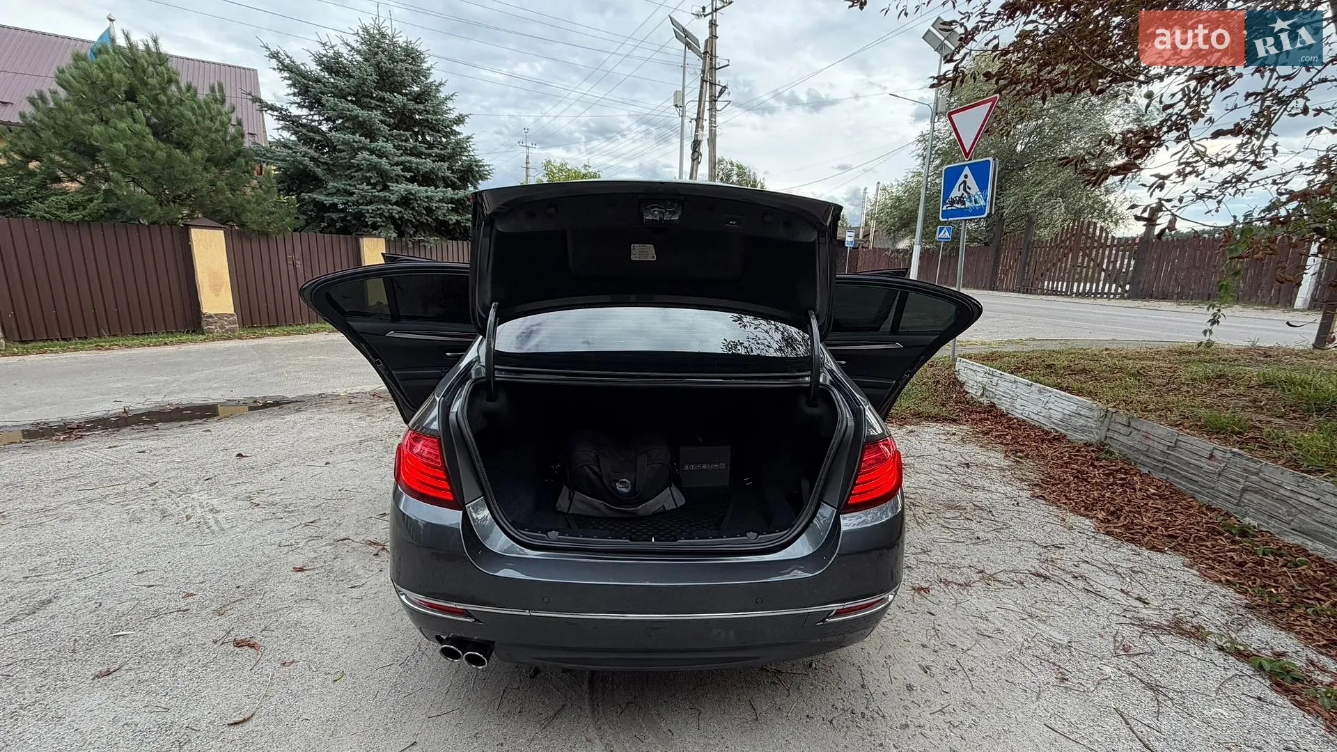 2016 BMW 5er - мініатюра 21