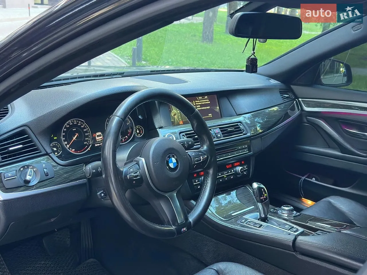 2013 BMW 5er - мініатюра 22