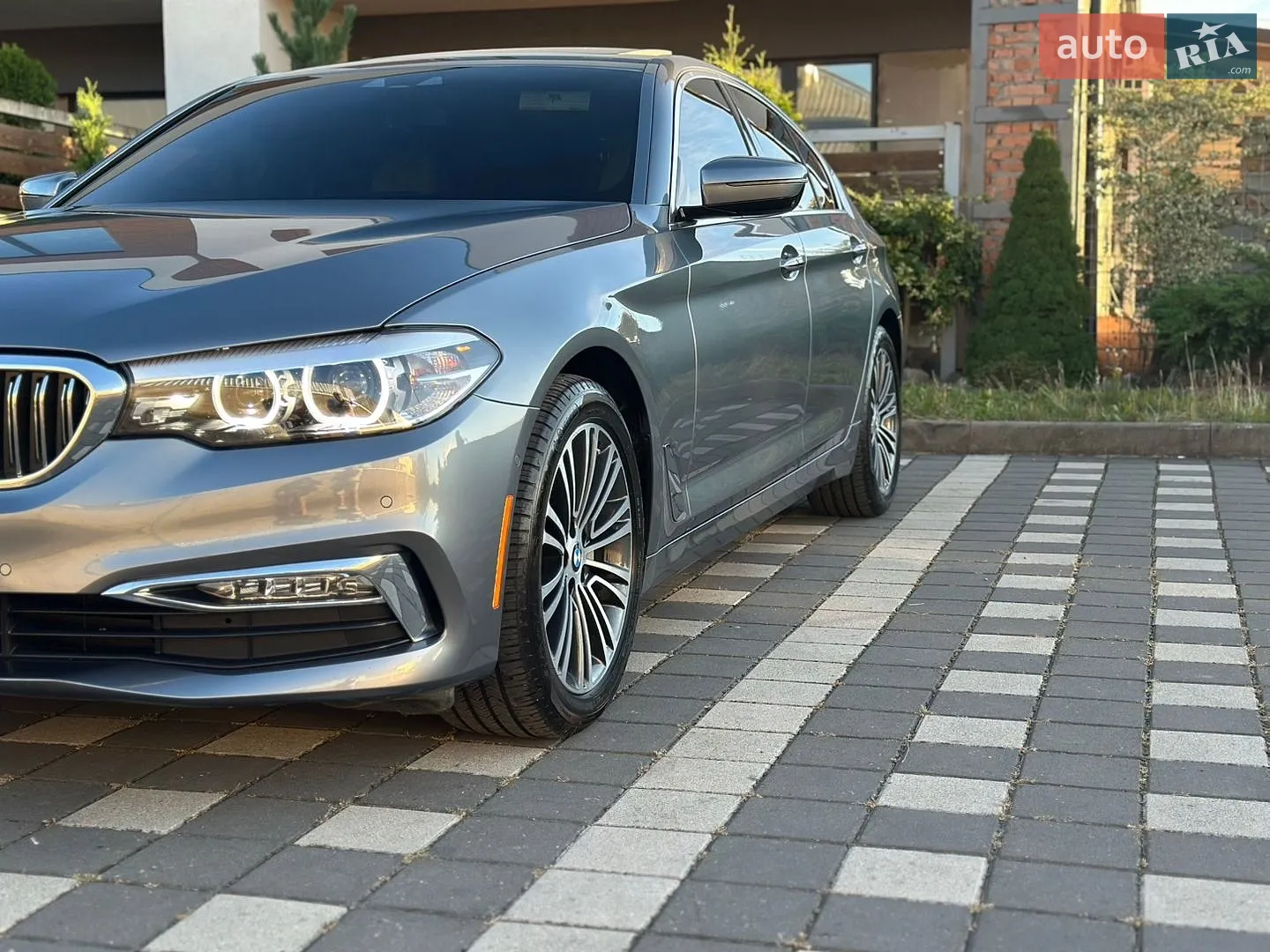 2017 BMW 5er - мініатюра 4