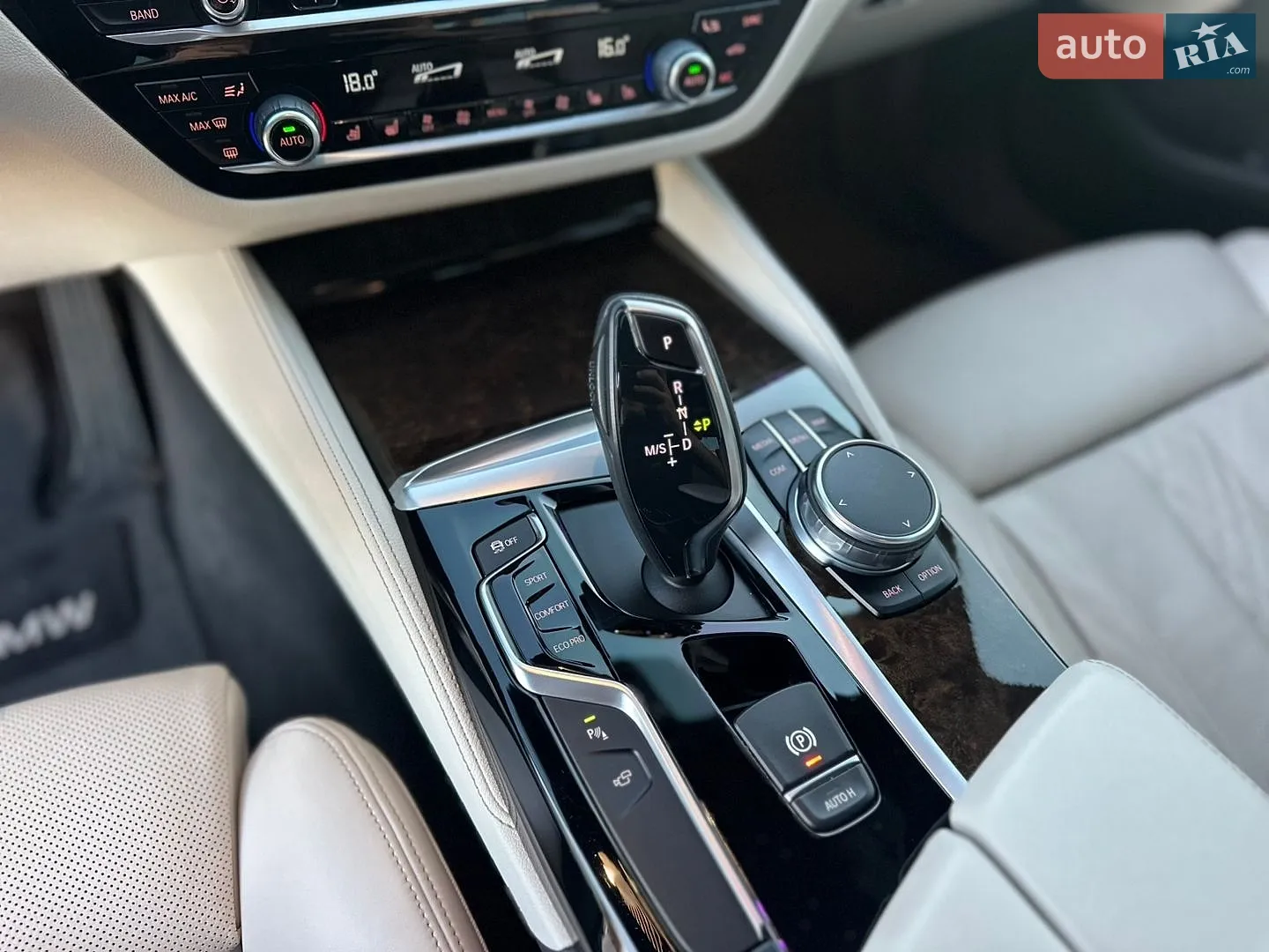 2017 BMW 5er - мініатюра 41