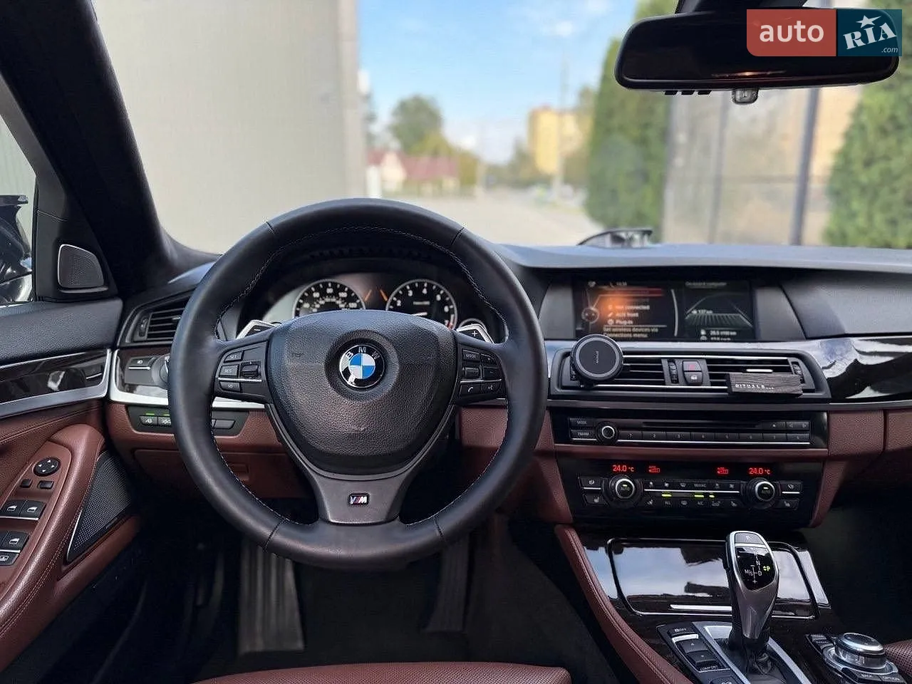 2013 BMW 5er - мініатюра 13