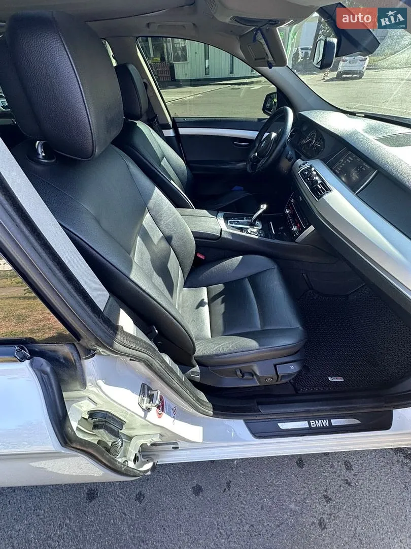 2010 BMW 5er - мініатюра 10