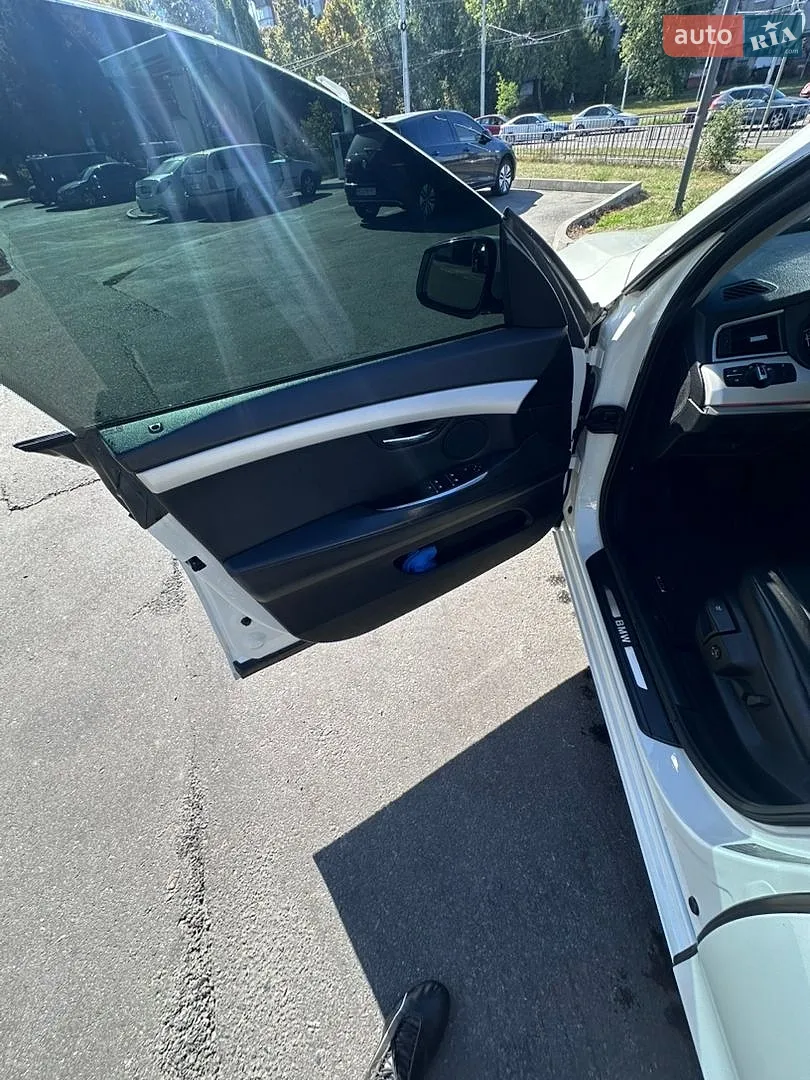 2010 BMW 5er - мініатюра 26
