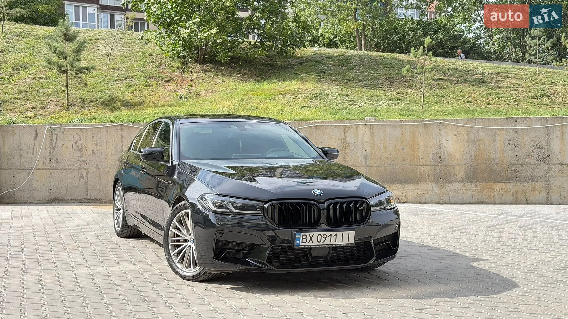 2018 BMW 5er - мініатюра 2