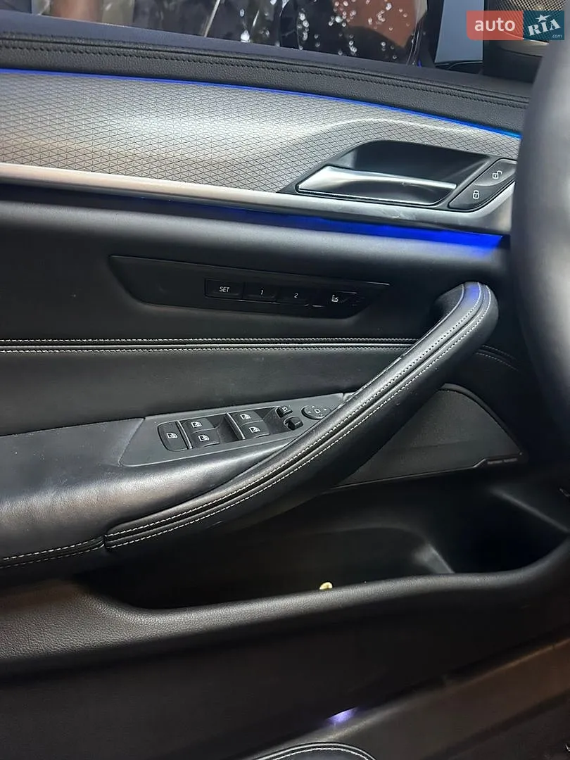 2017 BMW 5er - мініатюра 12