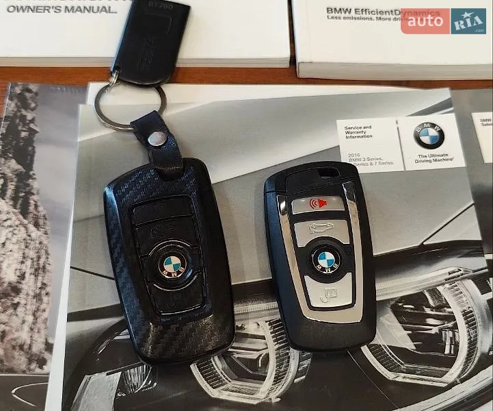 Седан BMW 5 Series 2016 в Киеве документ