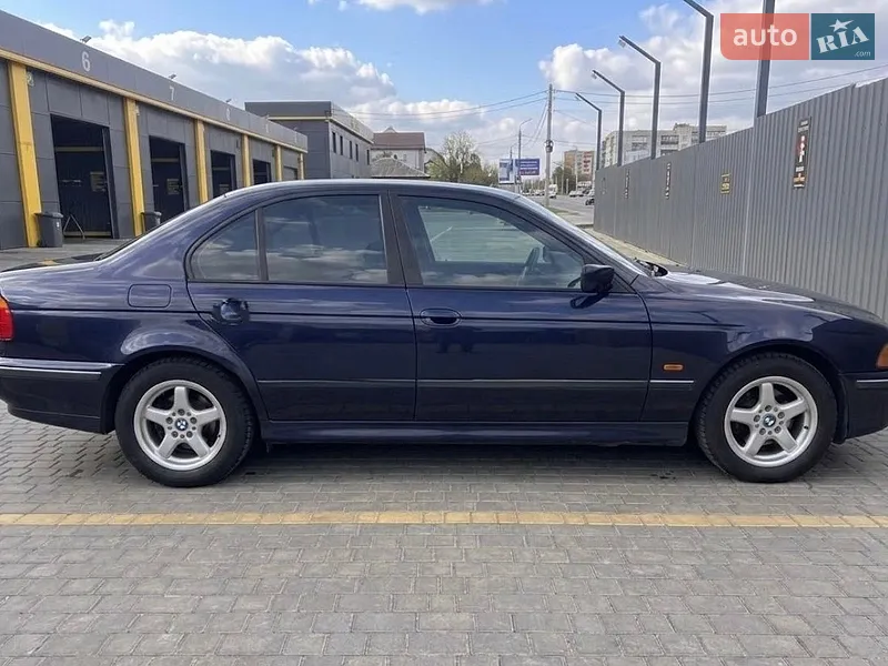 BMW 5 Series 1998