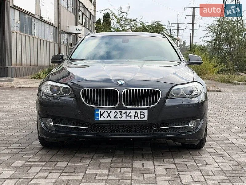 BMW 5 Series 2012