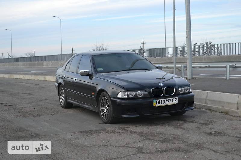  BMW 5 Series 1998 в 