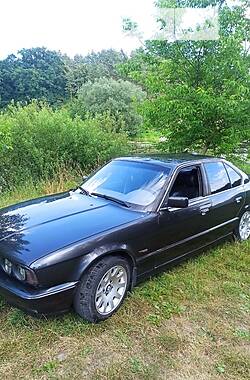 Седан BMW 520 1994 в Новограде-Волынском