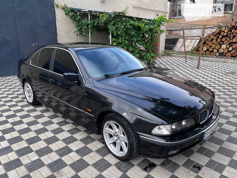 BMW 520