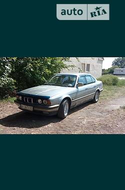 Седан BMW 524 1989 в Василькові