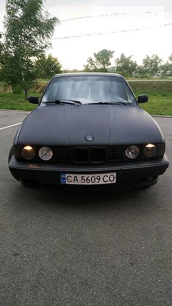 BMW 525