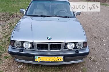 Седан BMW 525 1989 в Львові