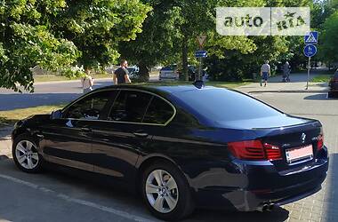 Седан BMW 528 2013 в Луцке