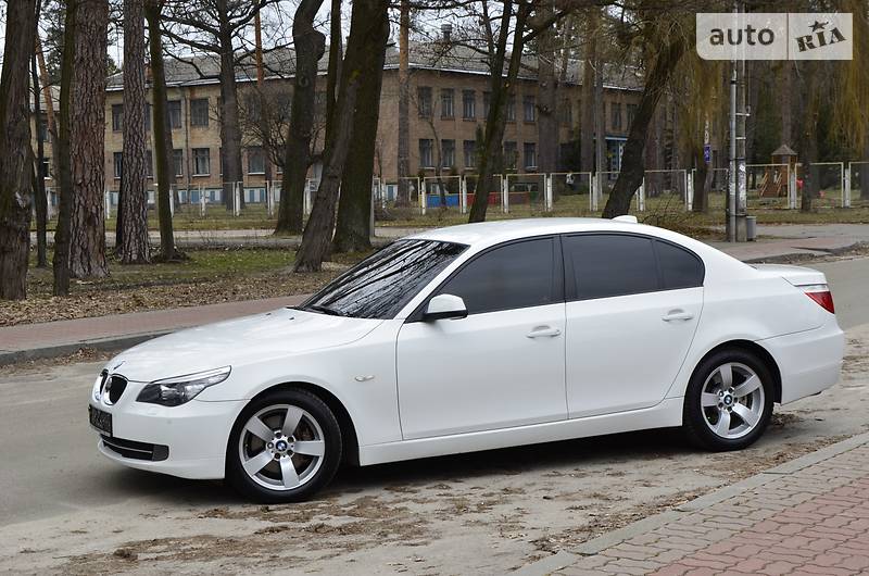 BMW 5 2009 года
