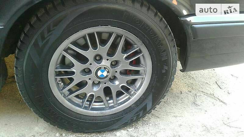 BMW 5 1993 года