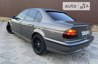 Седан BMW 535 1997 в Киеве