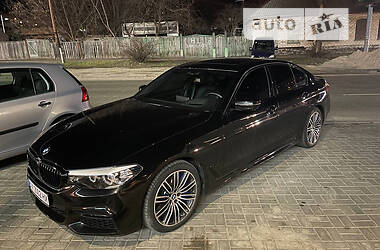 Седан BMW 540 2020 в Львове