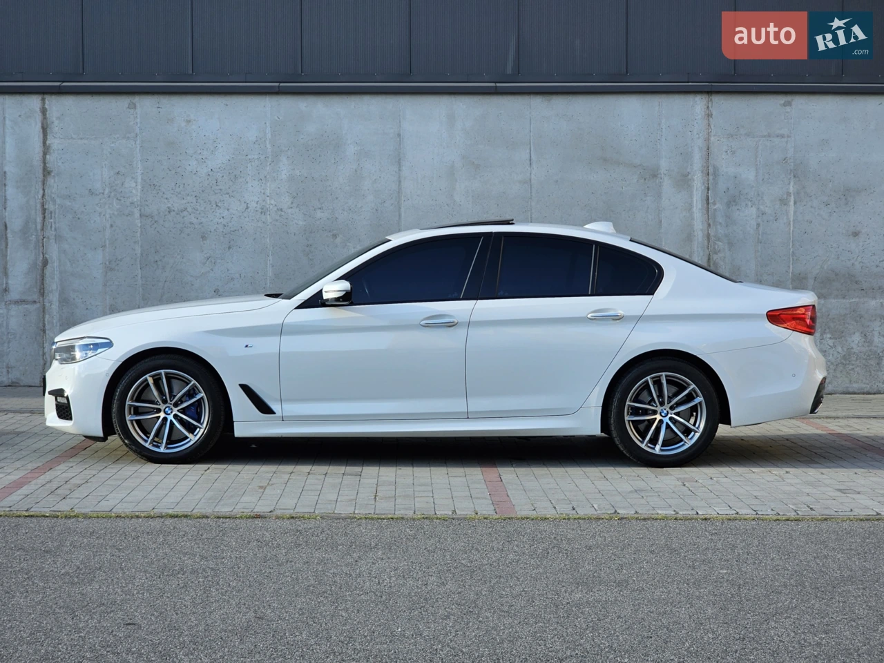 2017 BMW 5er - мініатюра 79
