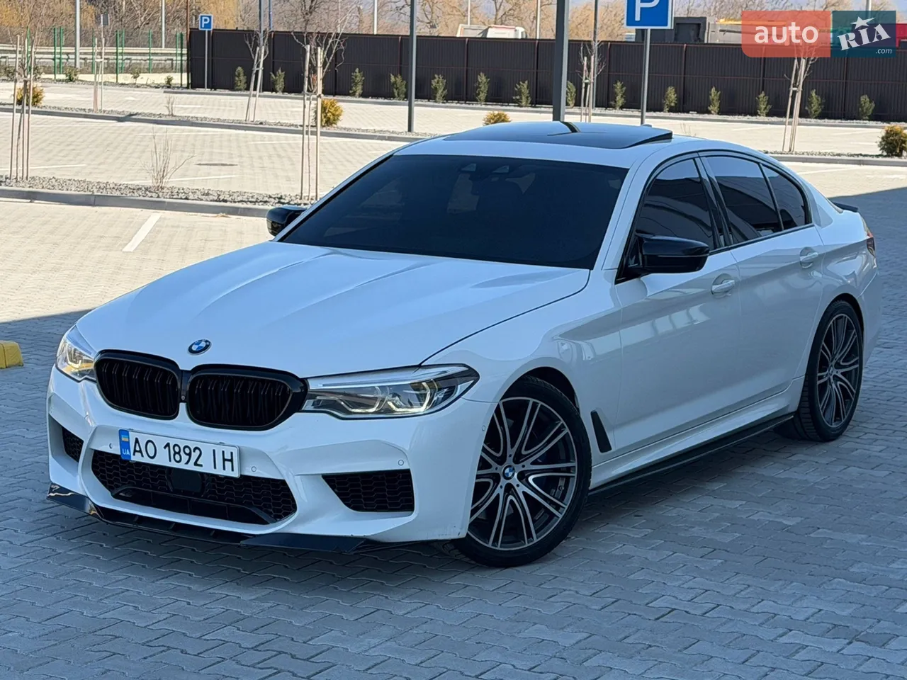 2018 BMW 5er - мініатюра 10