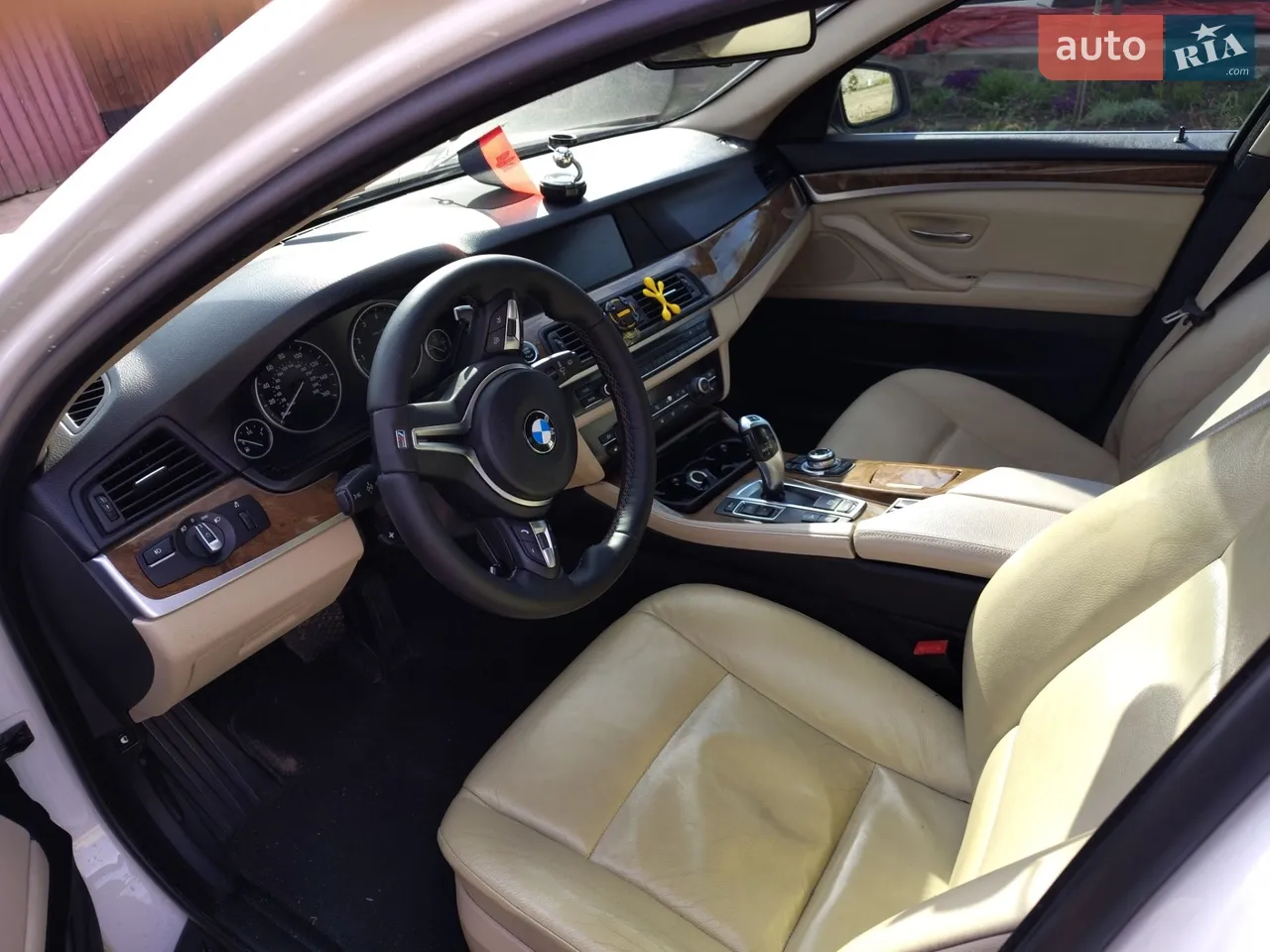2011 BMW 5er - мініатюра 14