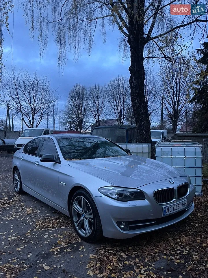 2011 BMW 5er - мініатюра 11