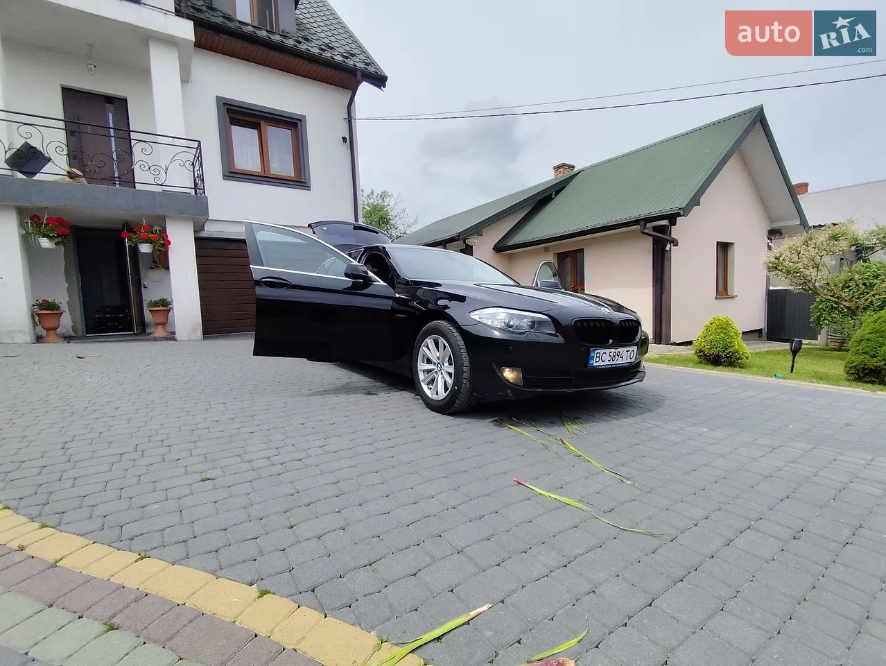 2010 BMW 5er - мініатюра 32