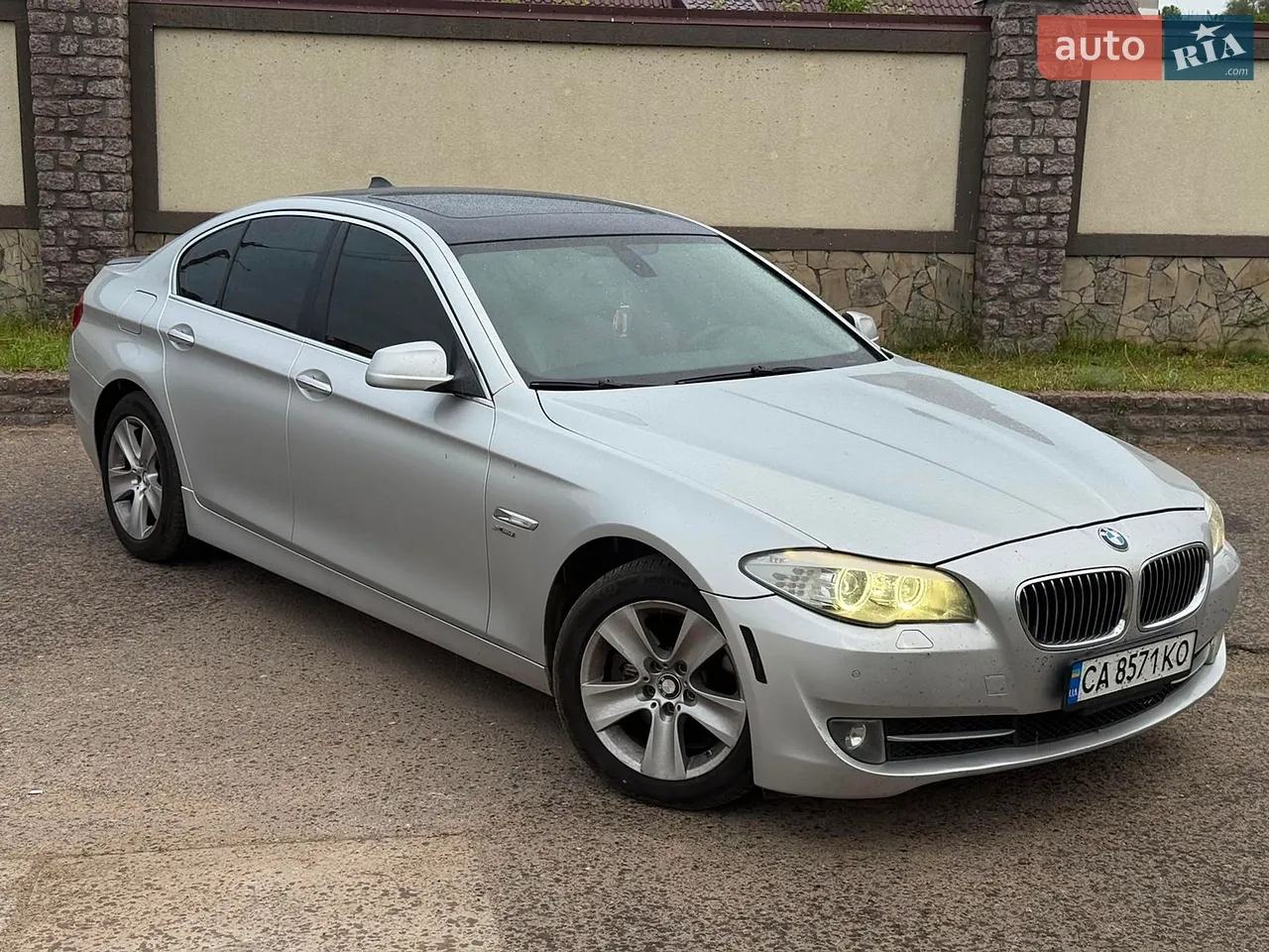 2011 BMW 5er - мініатюра 10