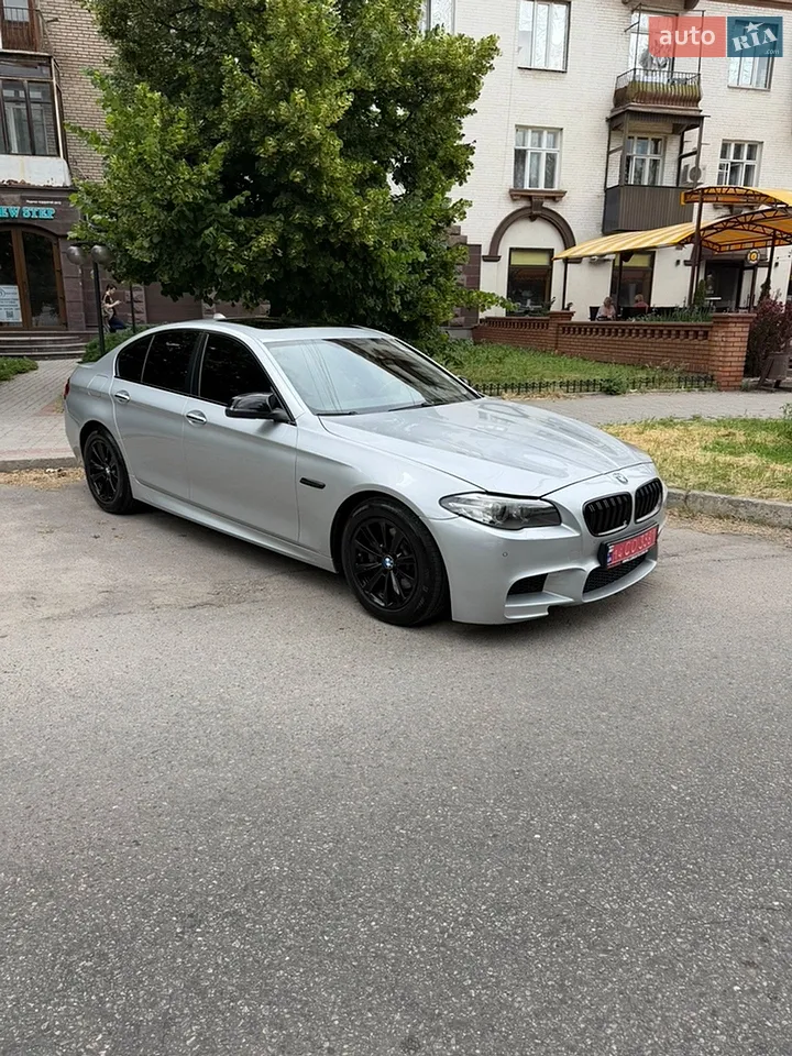 2016 BMW 5er - мініатюра 12